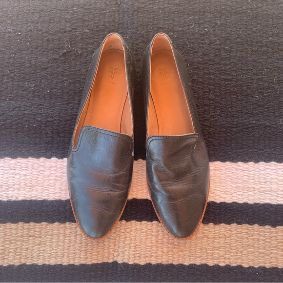 Frye Shoes - Frye Grace Venetian flats size 8